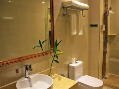 وینا هتل شانگهای هانگچائو ایرپورت سنتر