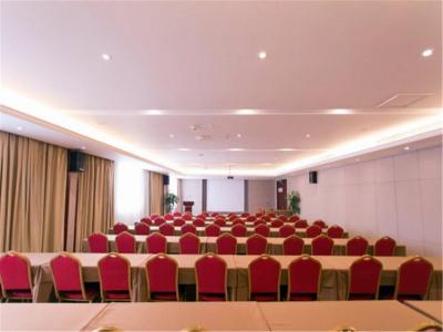 وینا هتل شانگهای هانگچائو ایرپورت سنتر