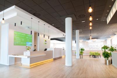 ب اند ب هتل آلیکانت