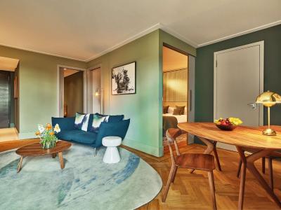 هیات رجنسی امستردام