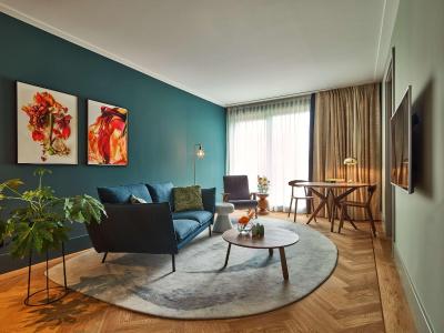 هیات رجنسی امستردام