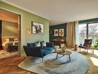 هیات رجنسی امستردام