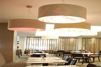 ساج هتل ادلید