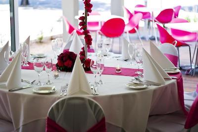 ساج هتل ادلید