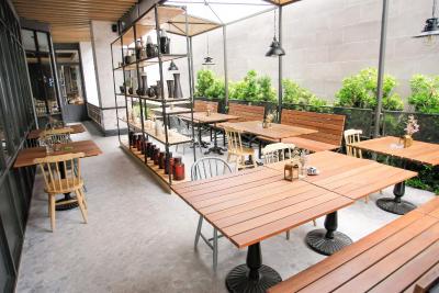 د سالیل هتل سوخومویت 57-تونگلور