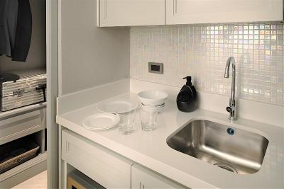 د سالیل هتل سوخومویت 57-تونگلور