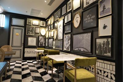 د سالیل هتل سوخومویت 57-تونگلور