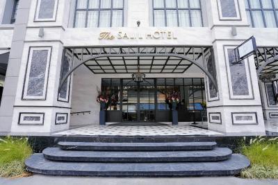 د سالیل هتل سوخومویت 57-تونگلور