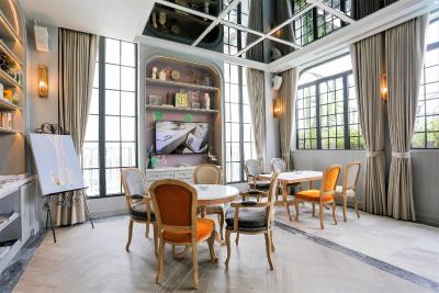 د سالیل هتل سوخومویت 57-تونگلور