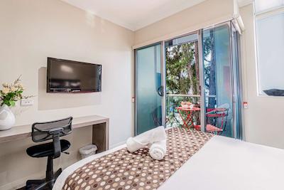 کوالیتی سویتز کمپردون