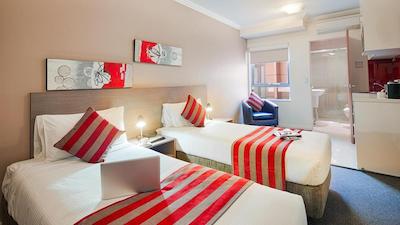 کوالیتی سویتز کمپردون