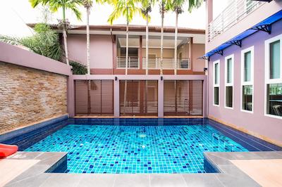 سیوانا پلیس