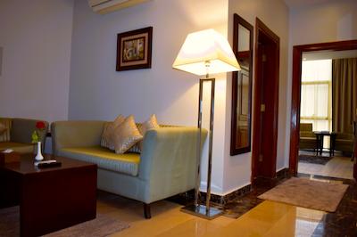 دیار این هتل