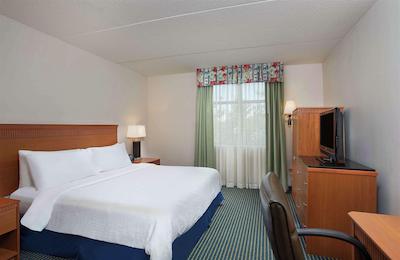 امباسی سویتز لکسینگتون