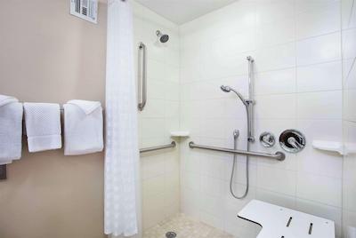 امباسی سویتز لکسینگتون