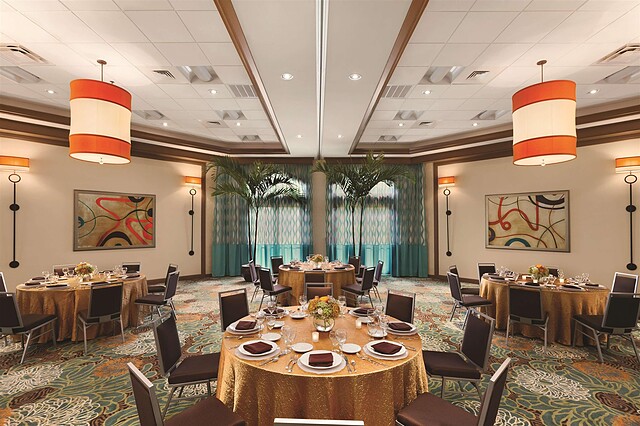 DoubleTree Suites by Hilton Orlando-Disney Springs™ Area