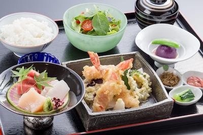 ومی نو ریتی اُکیناوا ناکاماسو