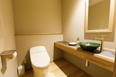 ومی نو ریتی اُکیناوا ناکاماسو