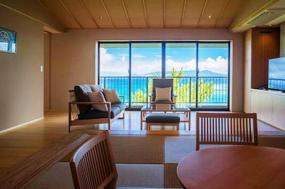 ومی نو ریتی اُکیناوا ناکاماسو