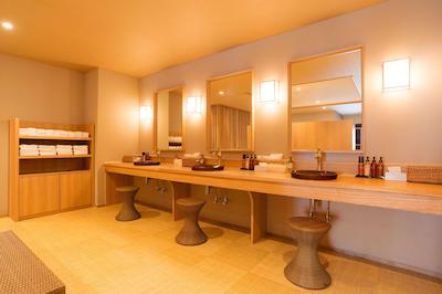 ومی نو ریتی اُکیناوا ناکاماسو