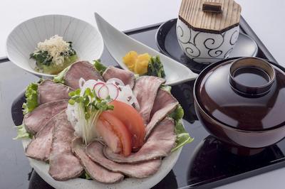 ومی نو ریتی اُکیناوا ناکاماسو