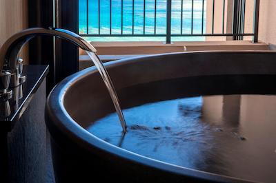 ومی نو ریتی اُکیناوا ناکاماسو