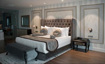 اوفریا باتومی هتل