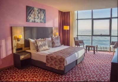 اوفریا باتومی هتل