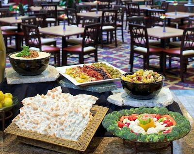 امباسی سویتز نرد چارلستون آیرپرت کنونشن