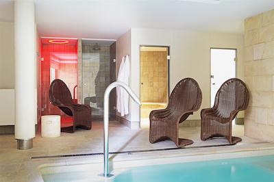 ارتسا سویتز اند اسپا