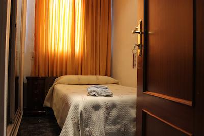 هستال کنچیتا