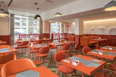 کاپری بای فراسر برلین