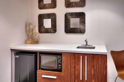 هامپتون این اسالت لاک سیتی سنترال