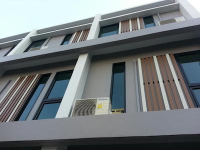 واریندا هاستل