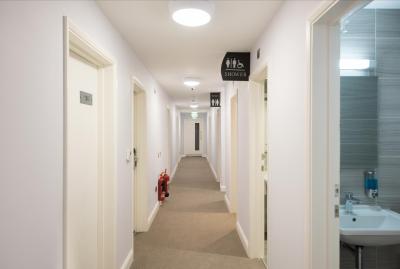 دکلاندز لج لندن