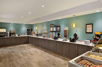 دز این اند سویتز آیردری