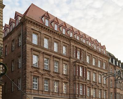 ملتر هتل اند اپارتمنتز