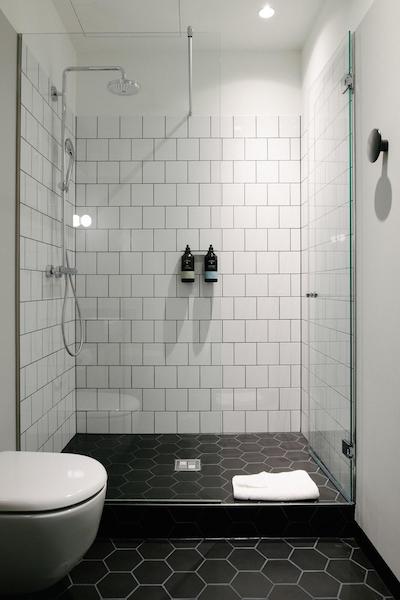 ملتر هتل اند اپارتمنتز