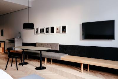 ملتر هتل اند اپارتمنتز