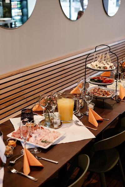 ملتر هتل اند اپارتمنتز