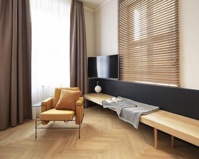 ملتر هتل اند اپارتمنتز