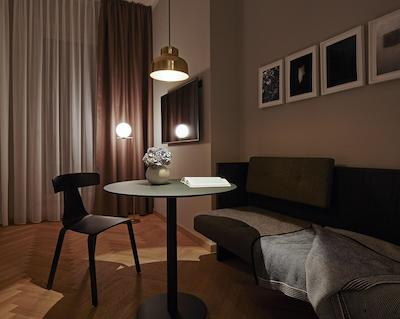 ملتر هتل اند اپارتمنتز