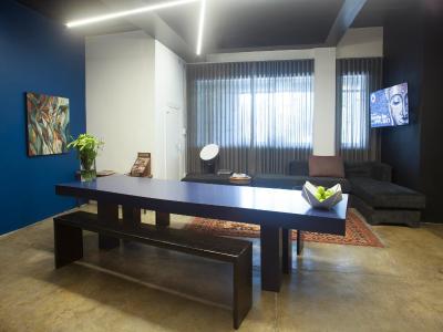 هتل قسل اُن 44