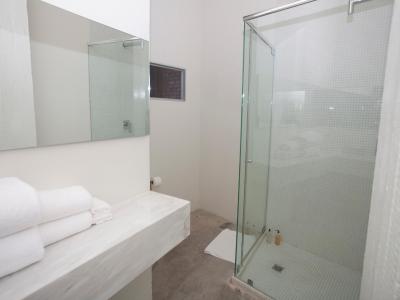 هتل قسل اُن 44