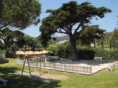 هتل کلوب لا فنت دز هرتز