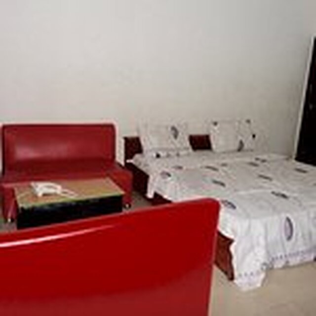 کدت هتل اند سویتز