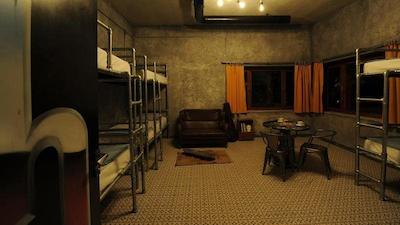 رل استریت هستل