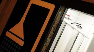 رل استریت هستل