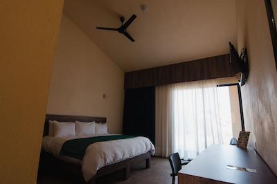 ایسلا ناتورا بیچ