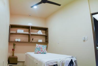 ایسلا ناتورا بیچ